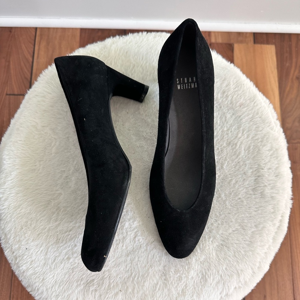 Stuart Weitzman Vintage Black Suede Heels Sz: 7.5